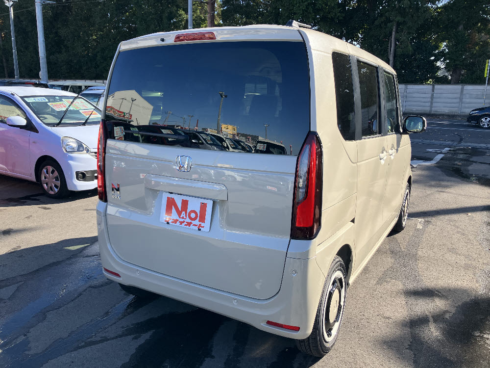 ホンダ　Ｎ ＢＯＸ　8インチナビ付（VXM-245ZFEi）7枚目
