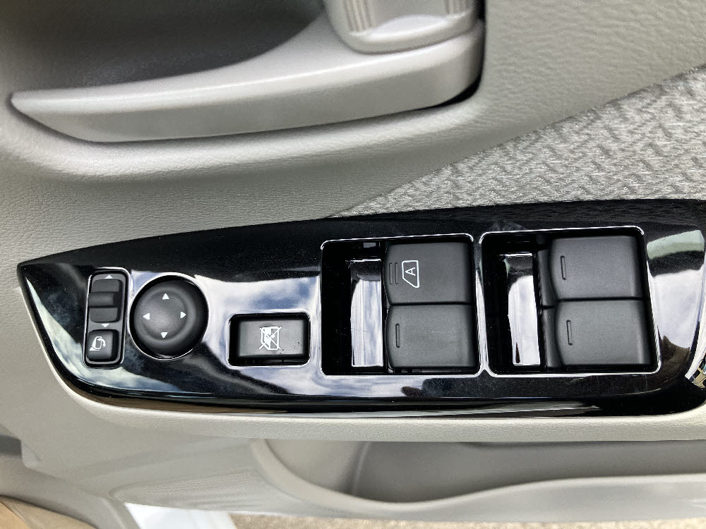 ニッサン　デイズ　X　ODレス13枚目