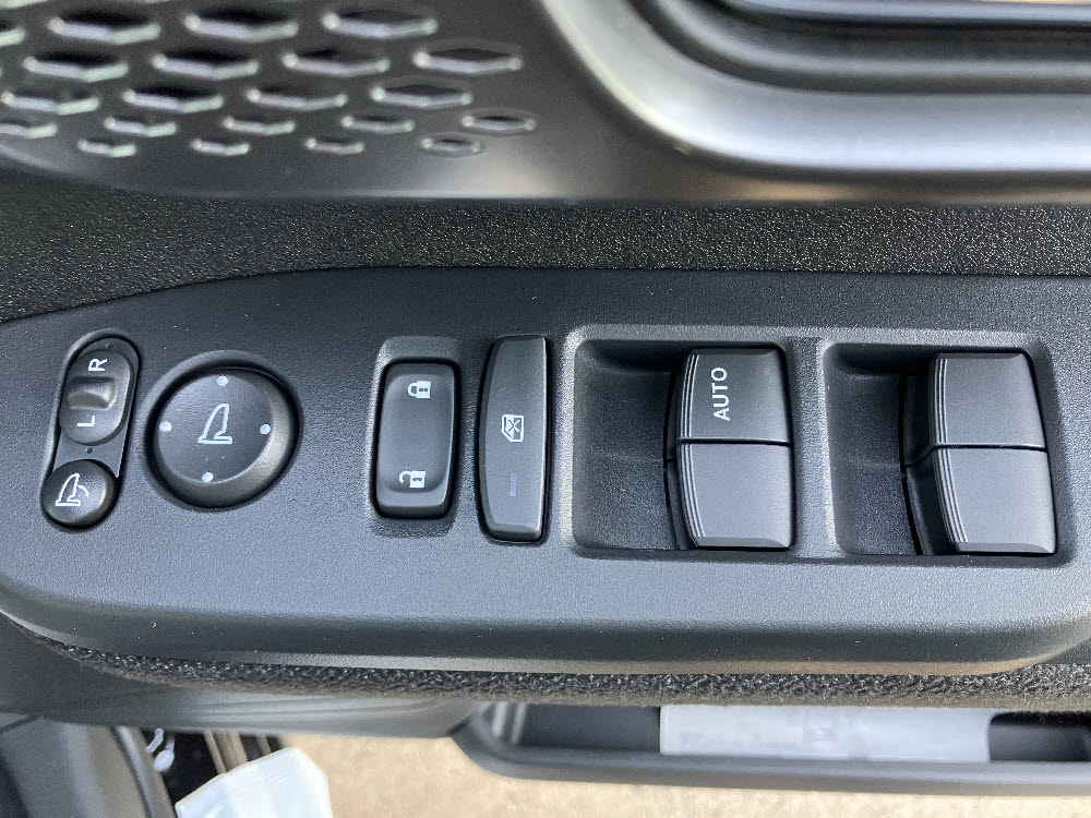 ホンダ　Ｎ ＢＯＸカスタム　ODレス18枚目