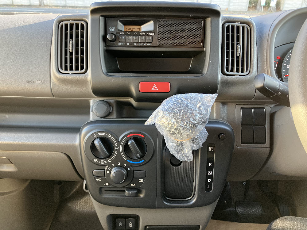 スズキ　エブリィバン　PAリミテッド　2WD　CVT18枚目