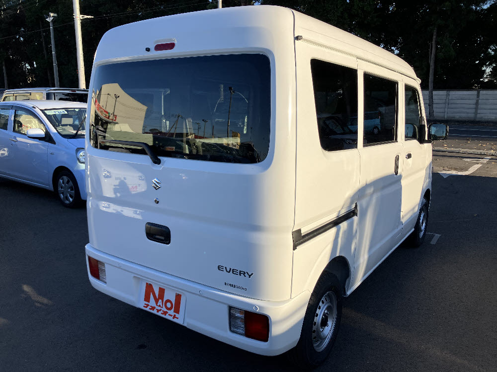 スズキ　エブリィバン　PAリミテッド　2WD　CVT5枚目