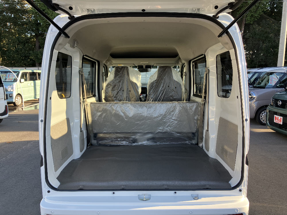 スズキ　エブリィバン　PAリミテッド　2WD　CVT7枚目