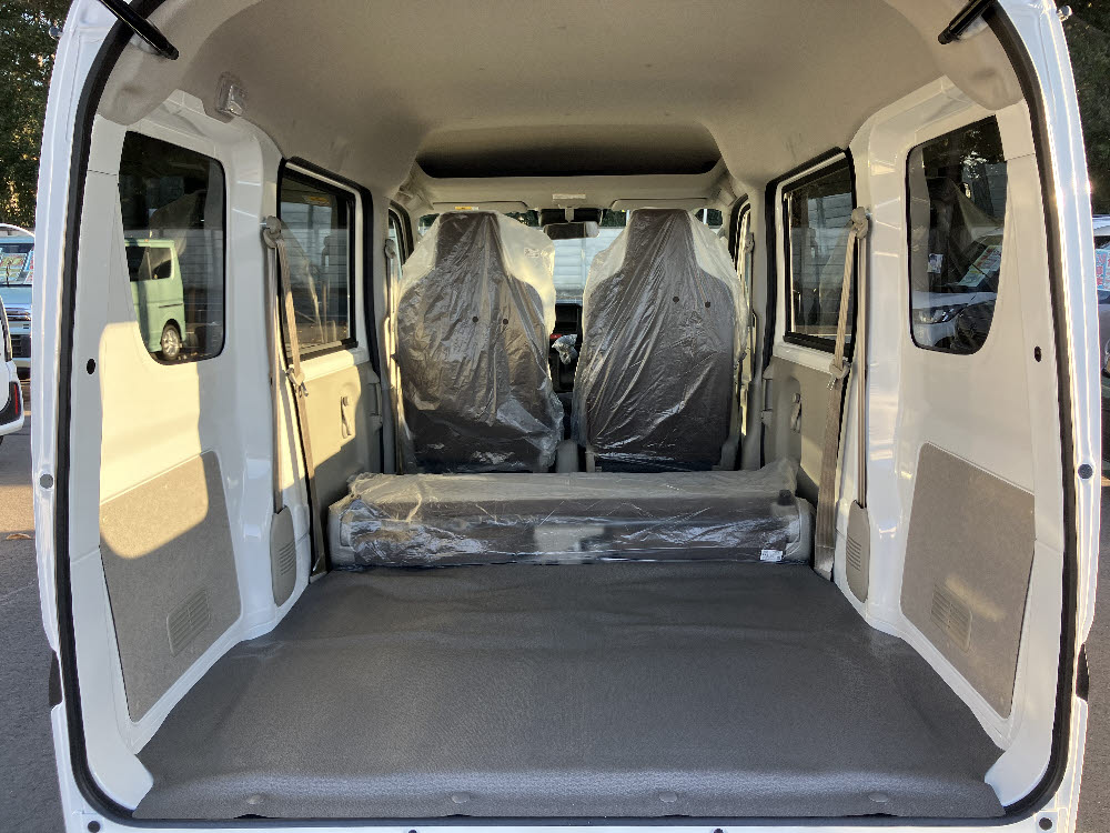 スズキ　エブリィバン　PAリミテッド　2WD　CVT8枚目