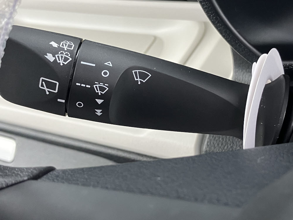 ダイハツ　ムーヴキャンバス　ストライプスX  UGP　ODレス13枚目