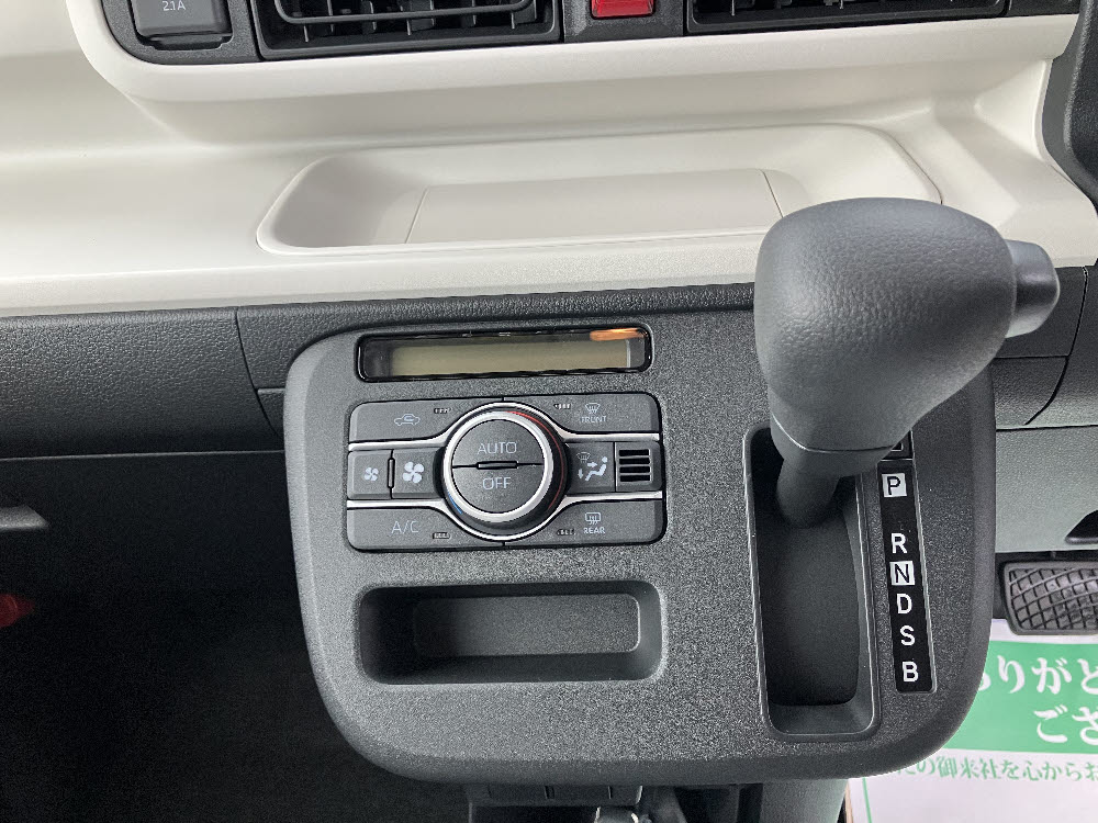 ダイハツ　ムーヴキャンバス　ストライプスX  UGP　ODレス17枚目