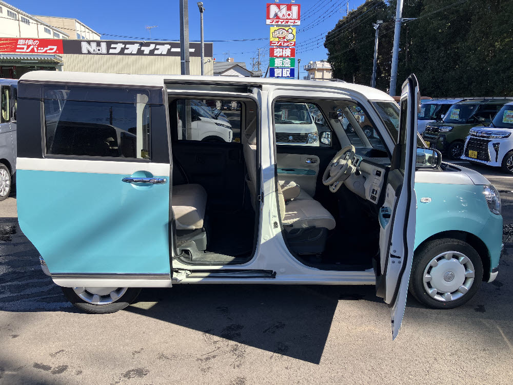 ダイハツ　ムーヴキャンバス　Xメイクアップリミテッド　SAⅢ11枚目