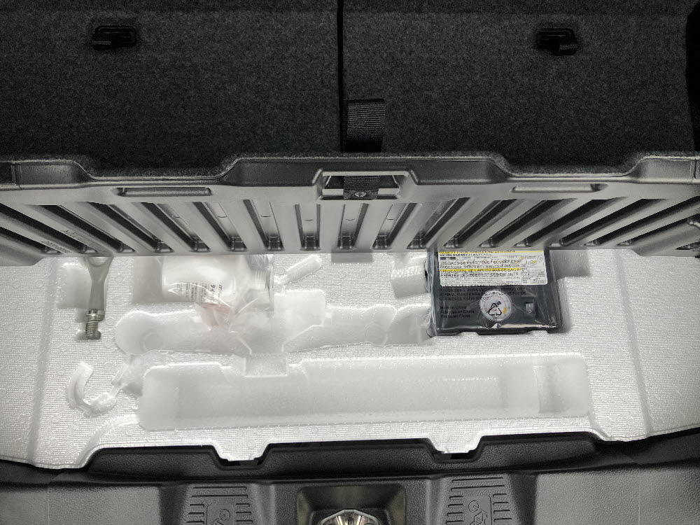 スズキ　スペーシア　X　2WD　ODレス　10枚目