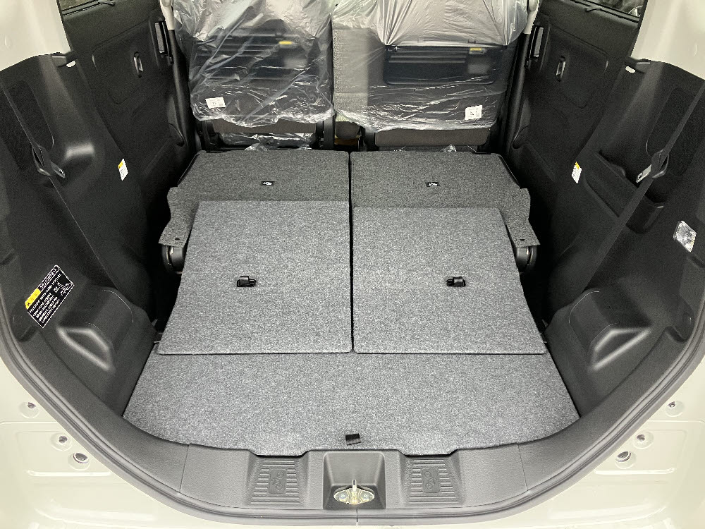 スズキ　スペーシア　X　2WD　ODレス　11枚目