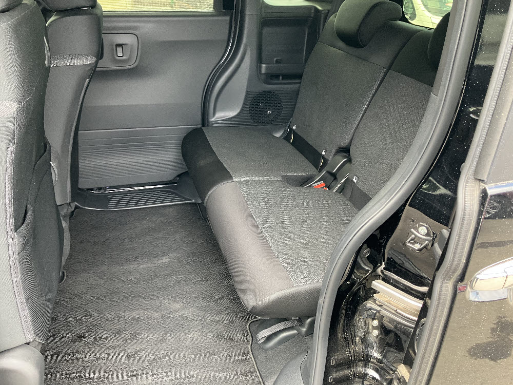 ホンダ　Ｎ ＢＯＸカスタム　13枚目