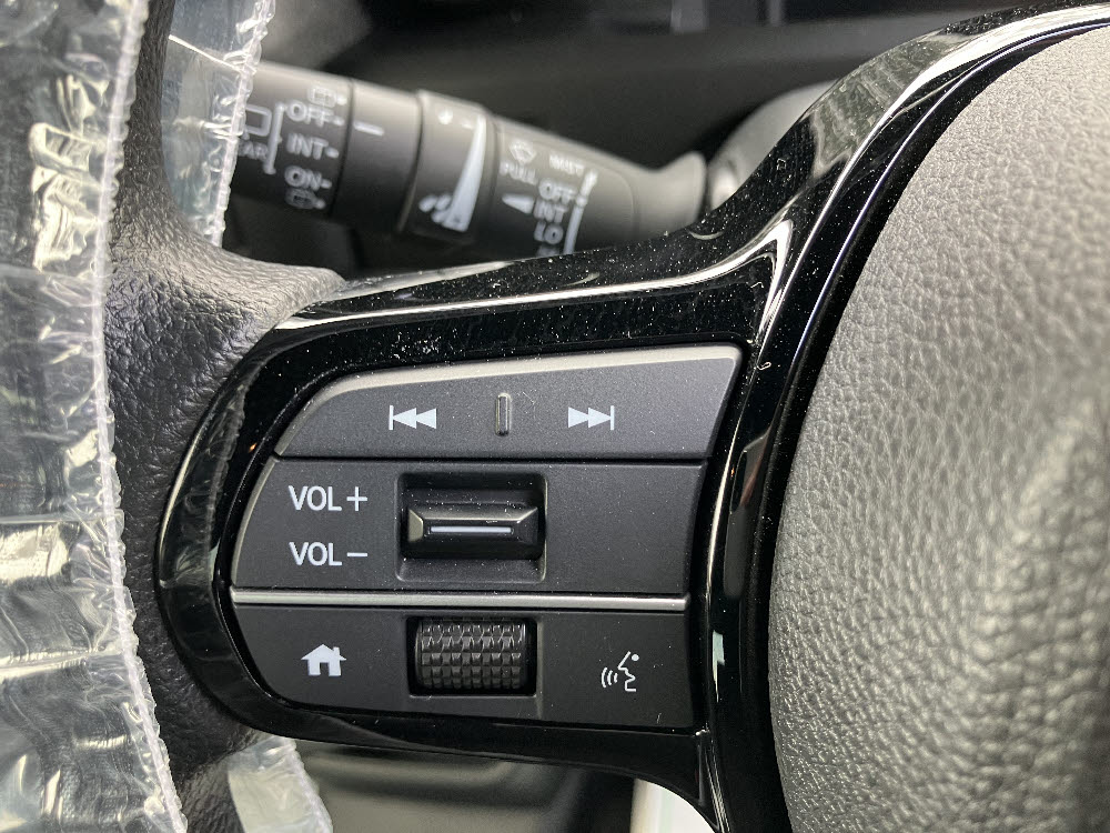 ホンダ　Ｎ ＢＯＸカスタム　18枚目