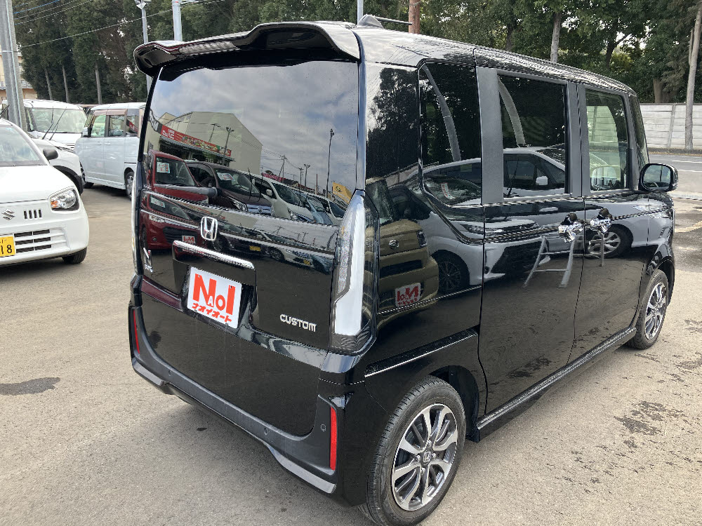 ホンダ　Ｎ ＢＯＸカスタム　6枚目