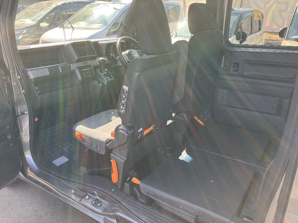 ホンダ　Ｎ ＶＡＮ+スタイル　ファンホンダセンシング12枚目