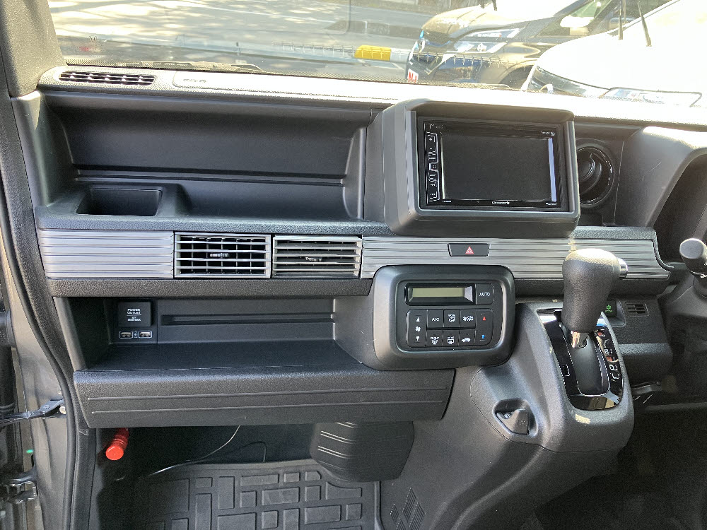 ホンダ　Ｎ ＶＡＮ+スタイル　ファンホンダセンシング13枚目