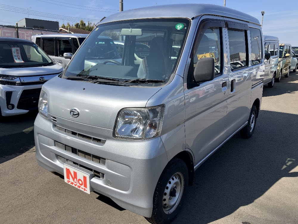 ダイハツ　ハイゼットカーゴ　デラックス2枚目