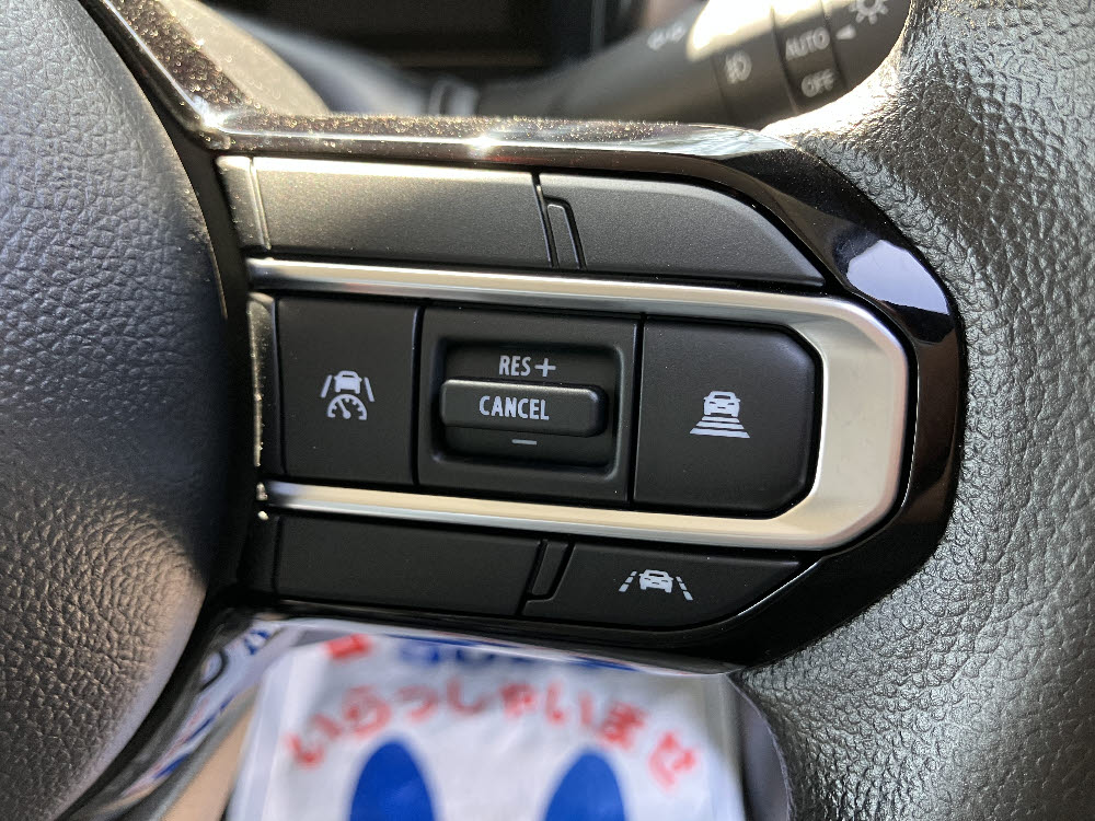 スズキ　スペーシアカスタム　HYBRID　GS　8インチナビ19枚目