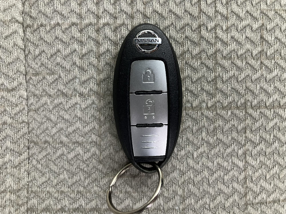 ニッサン　デイズ　X（9インチナビ）16枚目