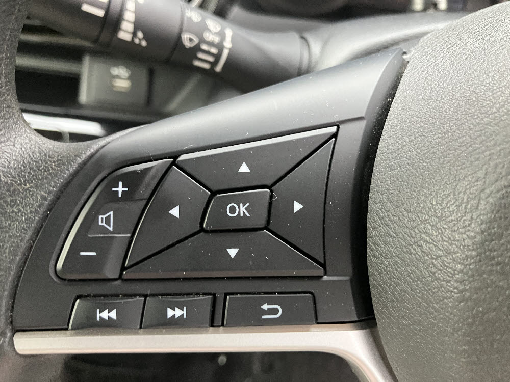 ニッサン　デイズ　X（9インチナビ）19枚目