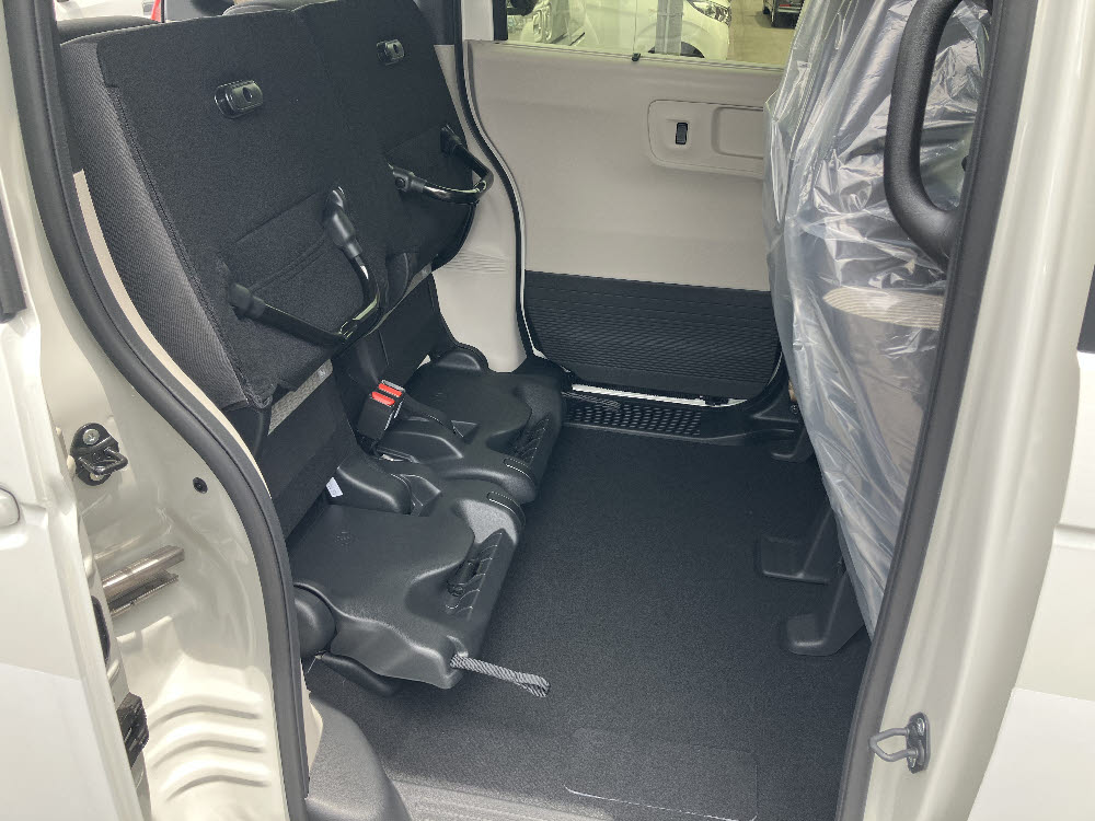 ホンダ　Ｎ ＢＯＸ　標準12枚目