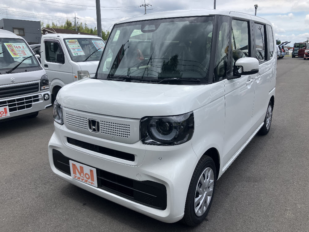 ホンダ　Ｎ ＢＯＸ　標準2枚目