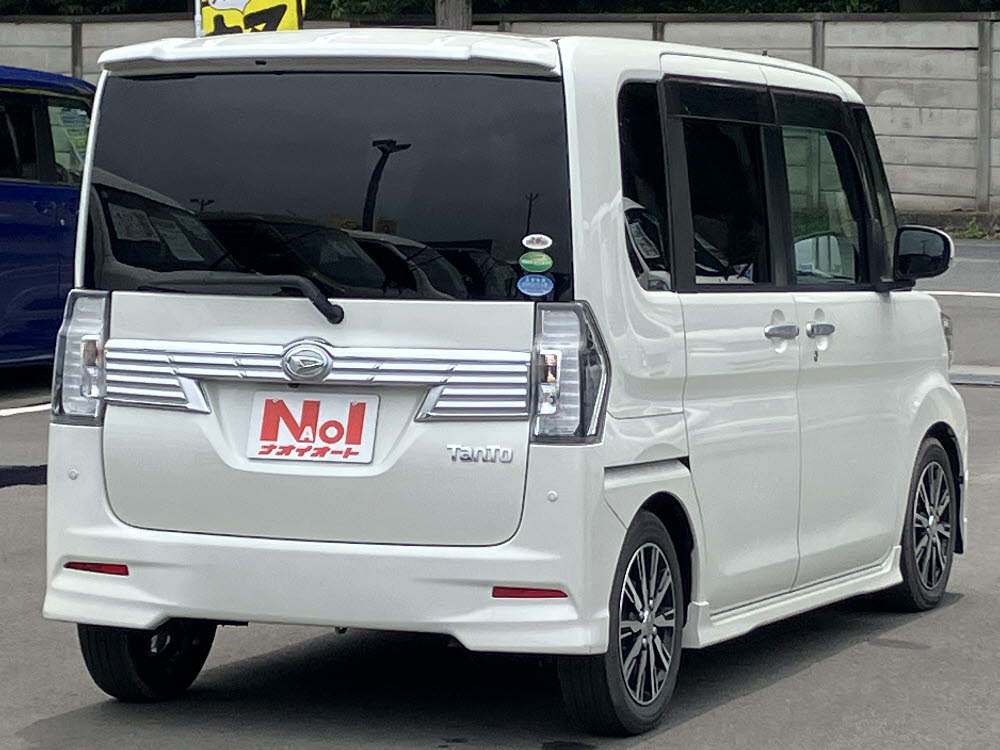 ダイハツ　タントカスタム　XトップエディションVS SAⅢ7枚目