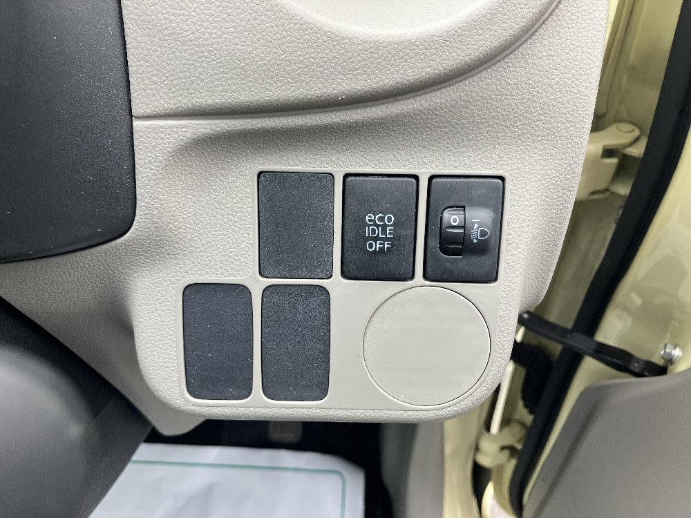 ダイハツ ミライース L15枚目