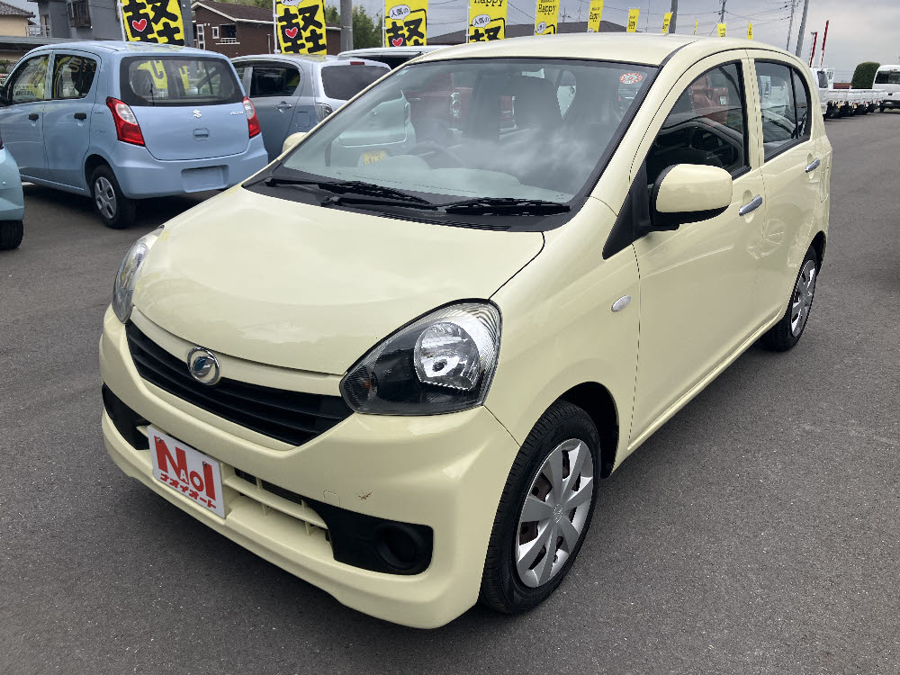 ダイハツ ミライース L2枚目