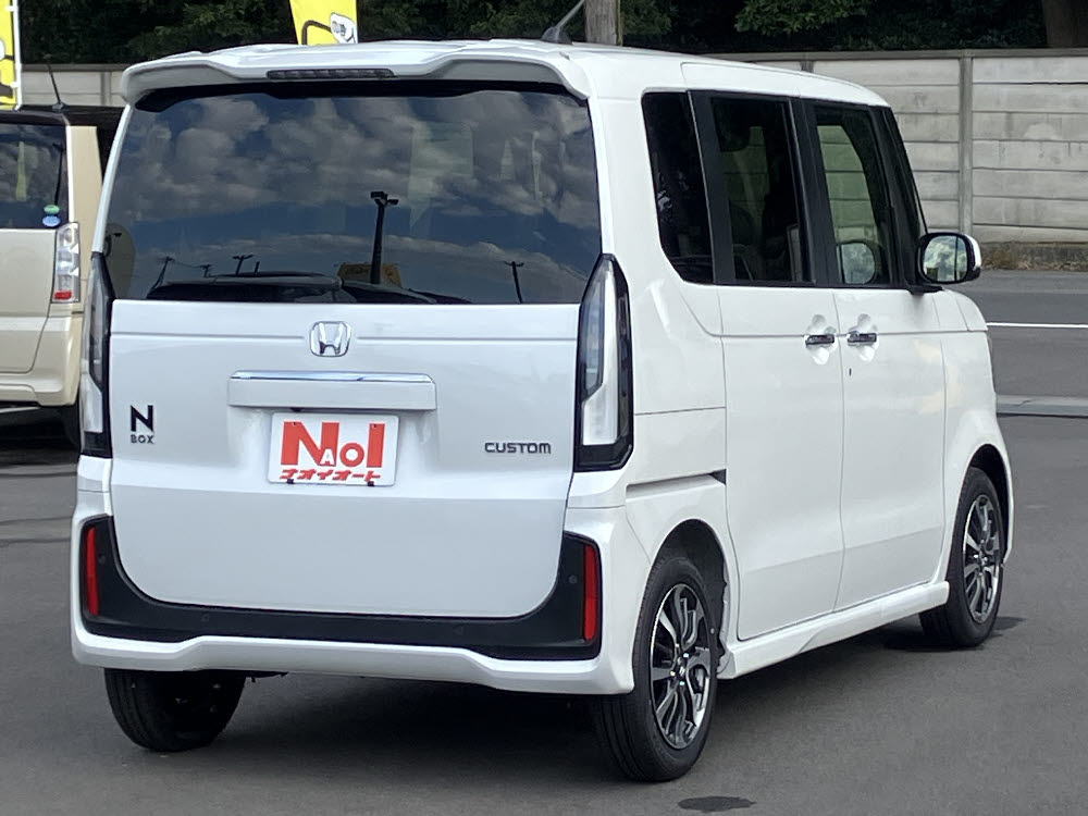 ホンダ N BOXカスタム 標準 ODレス7枚目