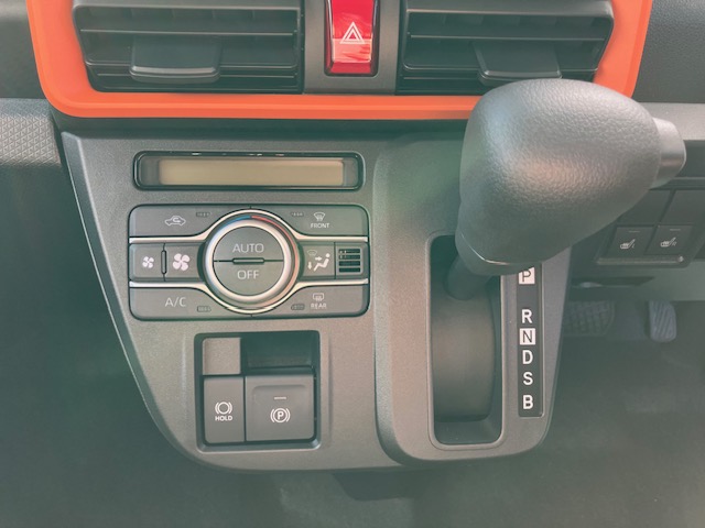 ダイハツ　タントファンクロス　ディスプレイオーデイオ17枚目