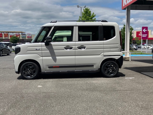 スズキ　スペーシアギア HYBRID XZ　全方位ナビ7枚目