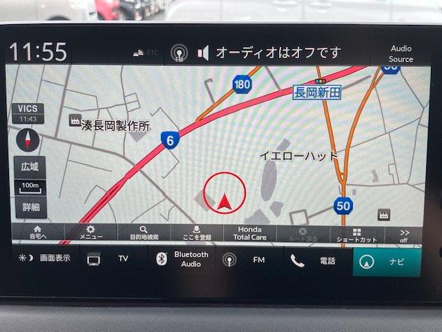 ホンダ　ヴェゼル　e:HEV Z　純正9インチナビ付14枚目