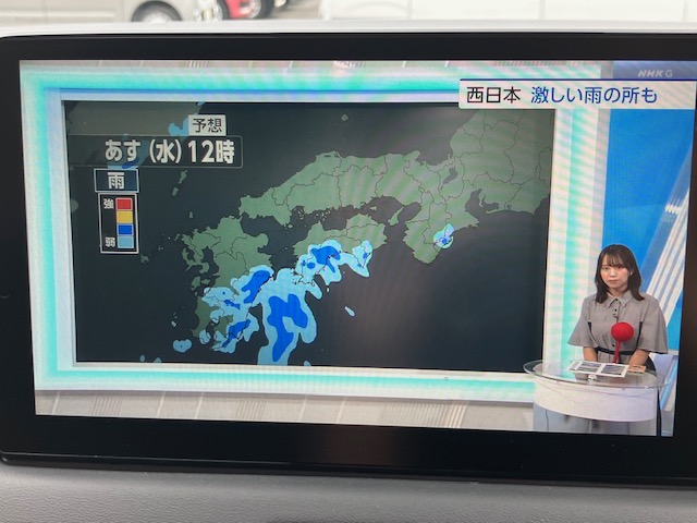 ホンダ　ヴェゼル　e:HEV Z　純正9インチナビ付15枚目