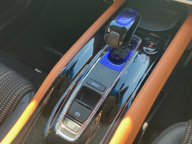 ホンダ　ヴェゼル　HYBRID Z16枚目