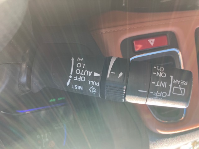 ホンダ　ヴェゼル　HYBRID Z19枚目