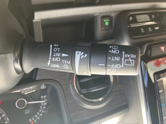 ホンダ　Ｎ ＯＮＥ　プレミアム18枚目