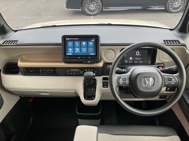 ホンダ　Ｎ ＢＯＸ　8インチナビ(VXM-245ZFEi)10枚目