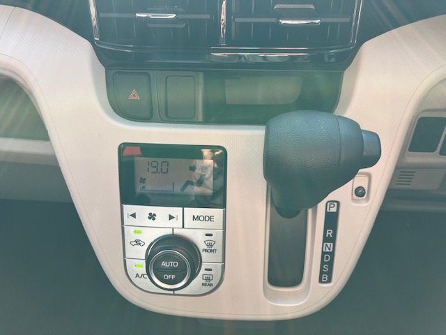 ダイハツ　ムーヴ　XリミテッドⅡSAⅢ14枚目