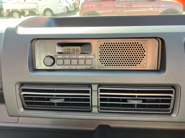 ダイハツ　ハイゼットトラック　スタンダードCVT10枚目