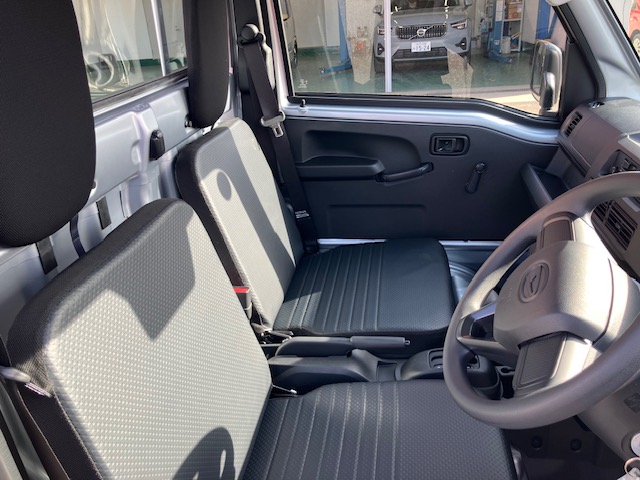 ダイハツ　ハイゼットトラック　スタンダードCVT8枚目