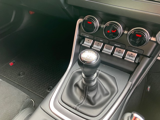 トヨタ　ＧＲ８６　RZ17枚目