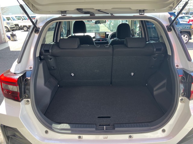 トヨタ　ライズ　Z8枚目