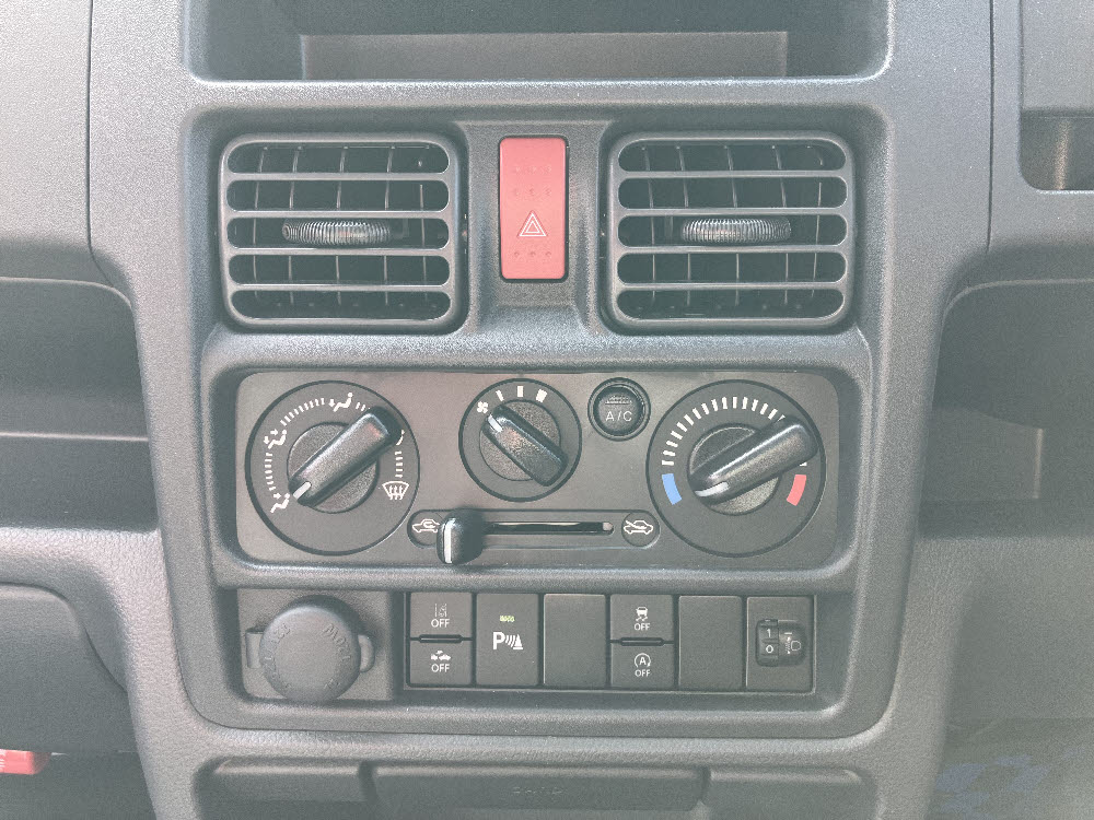 スズキ　キャリートラック　KC AC PS　AT15枚目