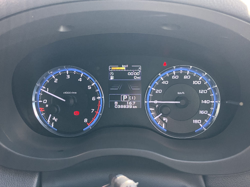 スバル　レヴォーグ　1.6GTアイサイト　V-スポーツ　4WD17枚目