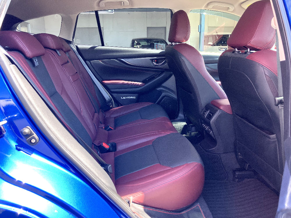 スバル　レヴォーグ　STIスポーツEX　4WD17枚目