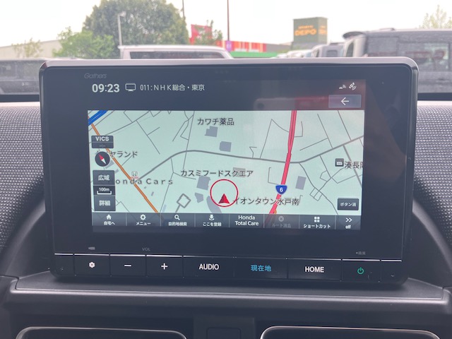 ホンダ　フリードe:HEV AIR EX　8インチナビ13枚目