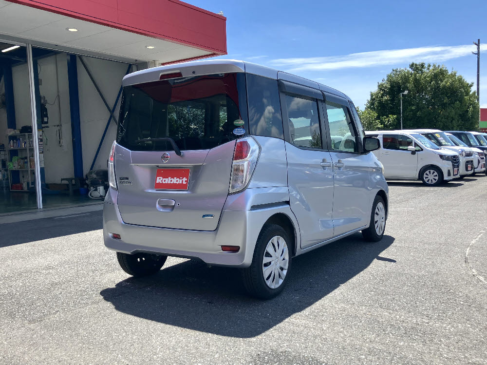 ニッサン　デイズルークス　X　エマB4枚目