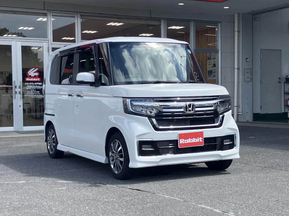 ホンダ　Ｎ ＢＯＸカスタム　EX2枚目