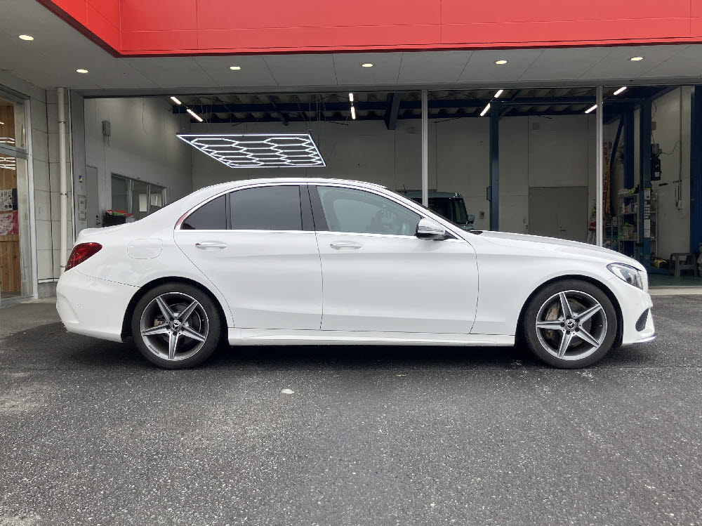 メルセデスベンツCクラス C180ローレウスエディション3枚目
